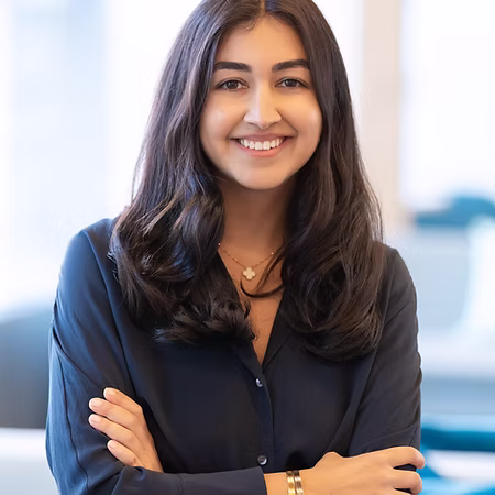 Lili Davoudian headshot